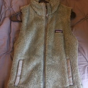 Patagonia Women’s Los Gatos Fleece Vest